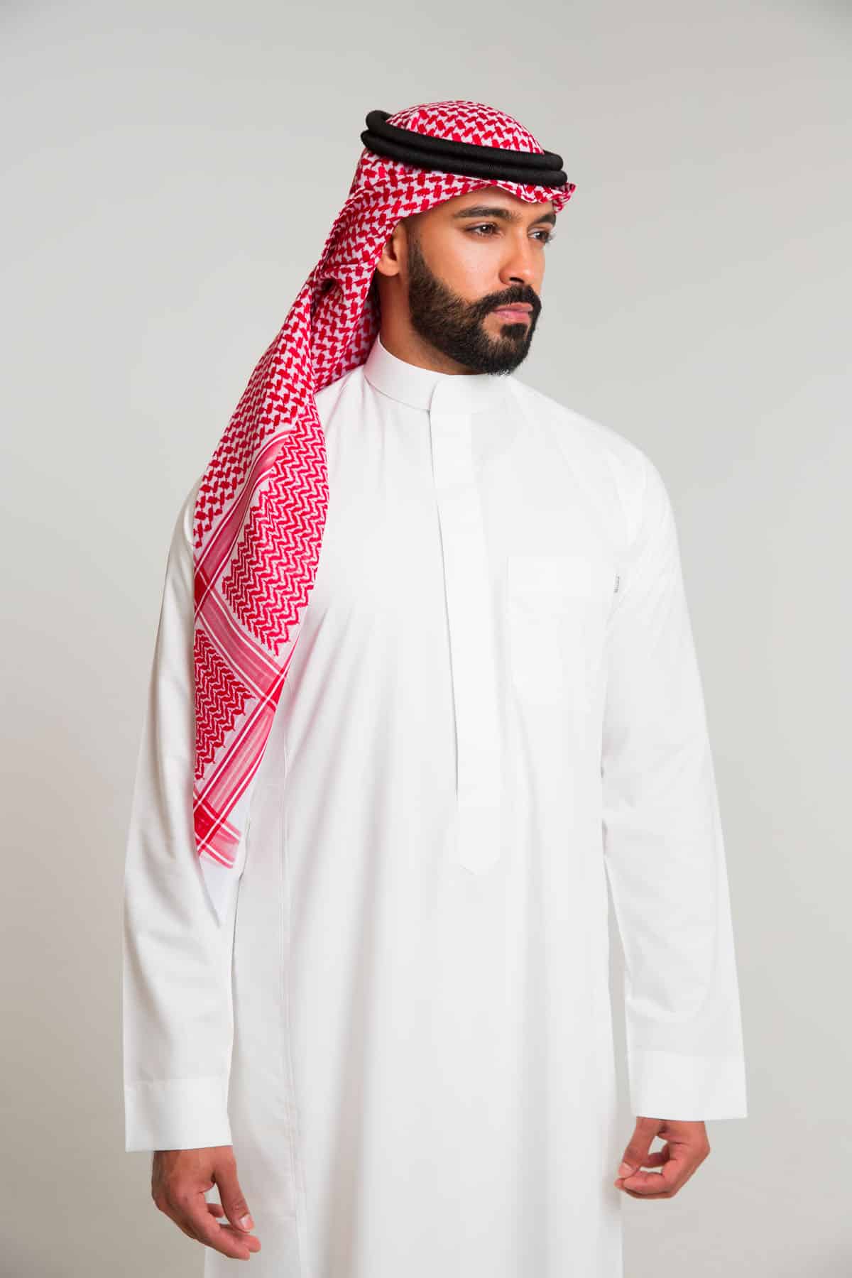 Shumagh Famo Standard Dark red,